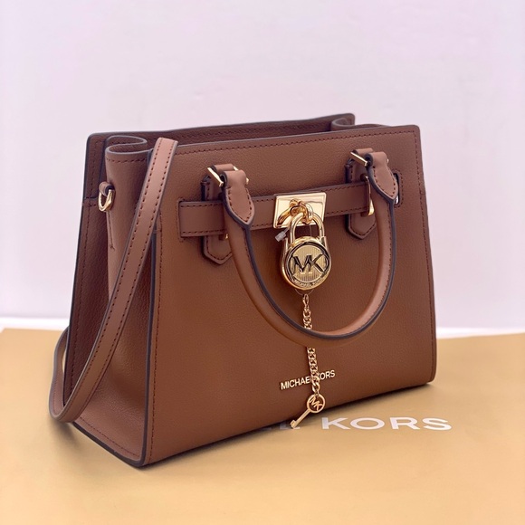 Michael Kors Hamilton Small
Satchel Crossbody Luggage - Picture 6 of 11